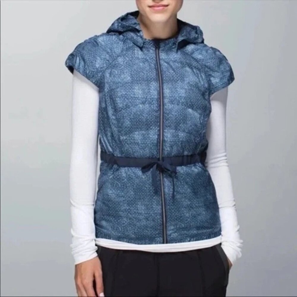Lululemon Vest Womens 8 Spring Fling Goose Down Blue Hooded Puffer Athleisure
